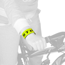 Светоотражатель STG браслет на липучке. Светоотражатель STG браслет на липучке.