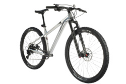 Велосипед STINGER ZETA EVO 29" (2021), рама 22" (185-195 см), серебристый Велосипед STINGER ZETA EVO 29" (2021), рама 22" (185-195 см), серебристый