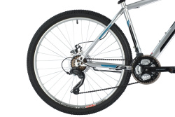 Велосипед FOXX AZTEC D 27.5" (2021), рама 20" (175-185 см), серебристый Велосипед FOXX AZTEC D 27.5" (2021), рама 20" (175-185 см), серебристый