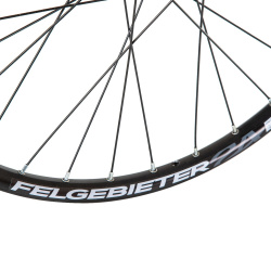 Колесо 24" переднее 32 спицы под диск 6 болтов Колесо 24" переднее 32 спицы под диск 6 болтов