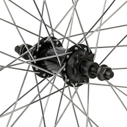 Колесо 20" заднее BMX, двойн. алюм. обод 36H, стал. втулка, 3/8"х175 мм, насып. подшип., 9T, серебристый Колесо 20" заднее BMX, двойн. алюм. обод 36H, стал. втулка, 3/8"х175 мм, насып. подшип., 9T, серебристый