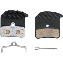 Тормозные колодки Shimano H03C, металл, с радиатором, пара, с пружин, с шплинтом, Y8VT98020 Тормозные колодки Shimano H03C, металл, с радиатором, пара, с пружин, с шплинтом, Y8VT98020